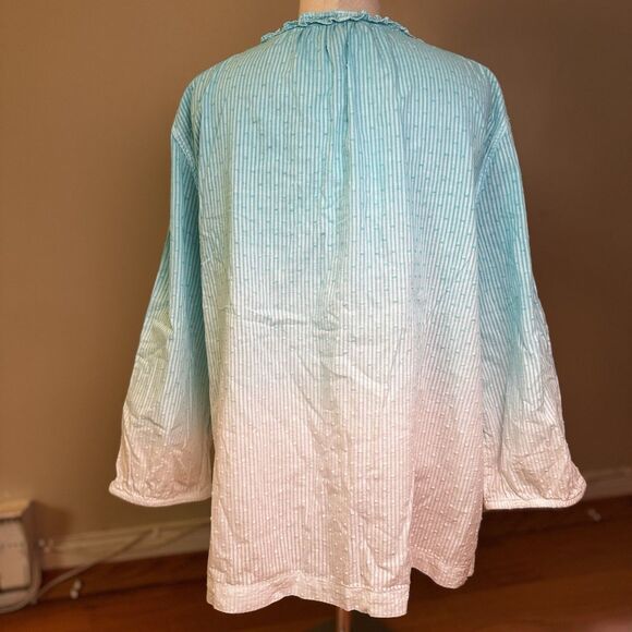 Chico’s Ombre Tunic Top White Aqua Sz 2 EUC Ruffle Resort Wear Coastal Cruise - Picture 2 of 16